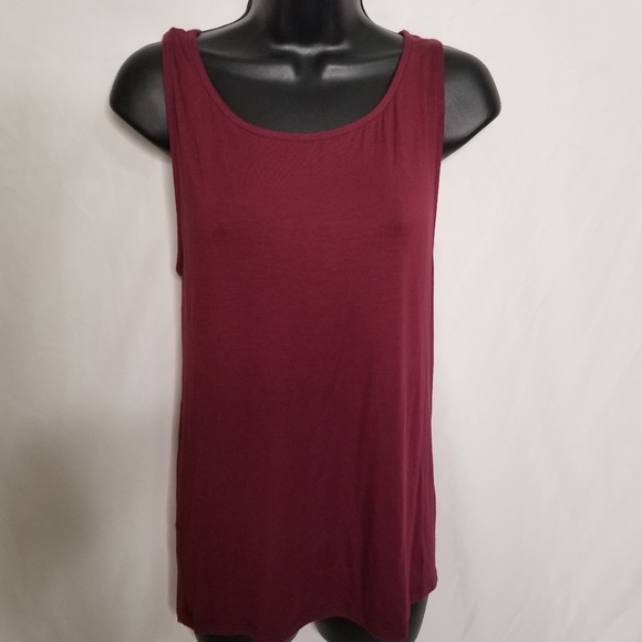 Feel the Piece draped low back tank top red size medium - Picture 3 of 8